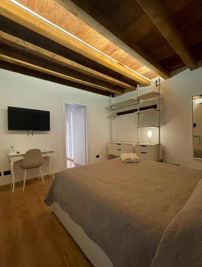 Teodorico Room & Apartment Verona Exteriér fotografie